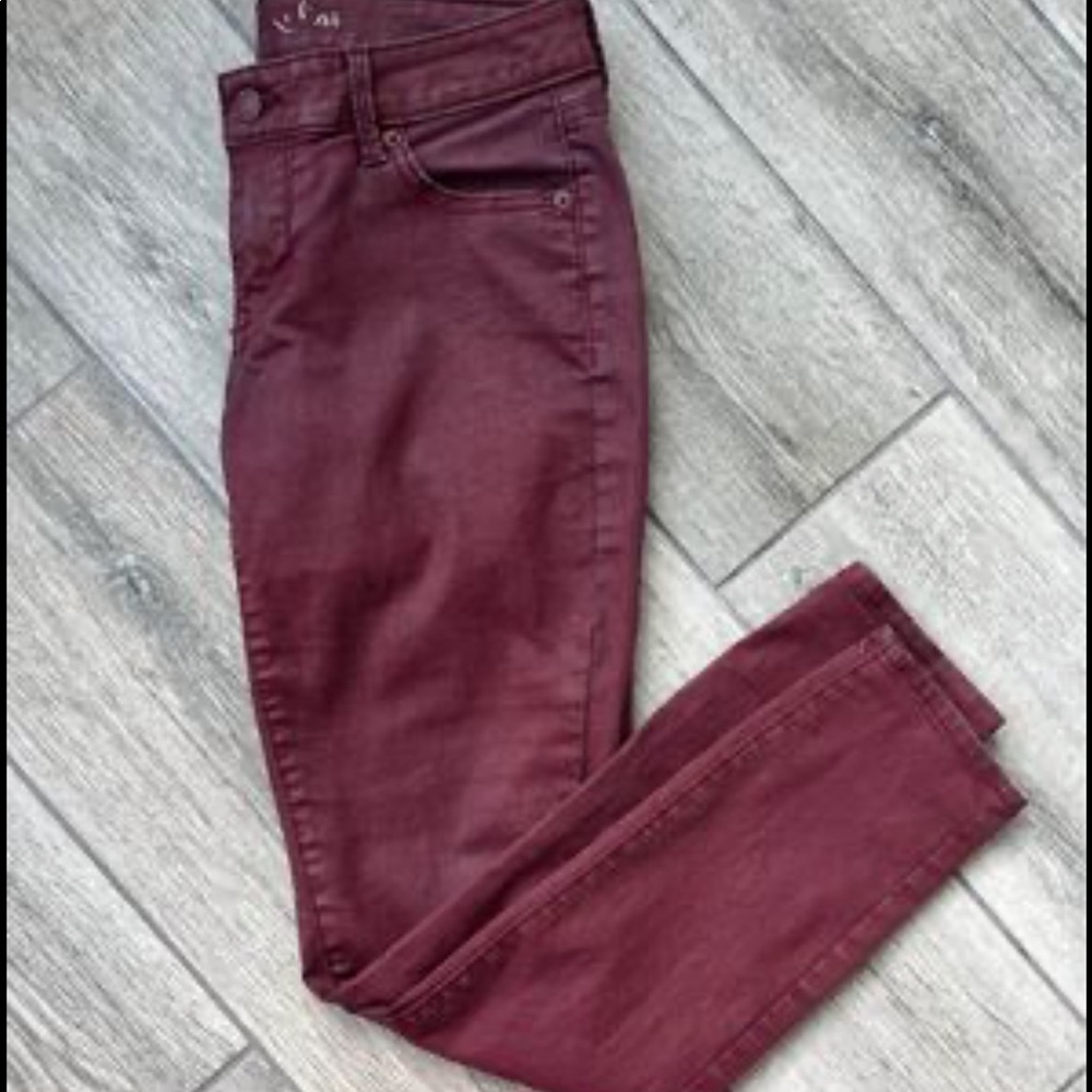 Old Navy Burgundy Jeans - Size 6